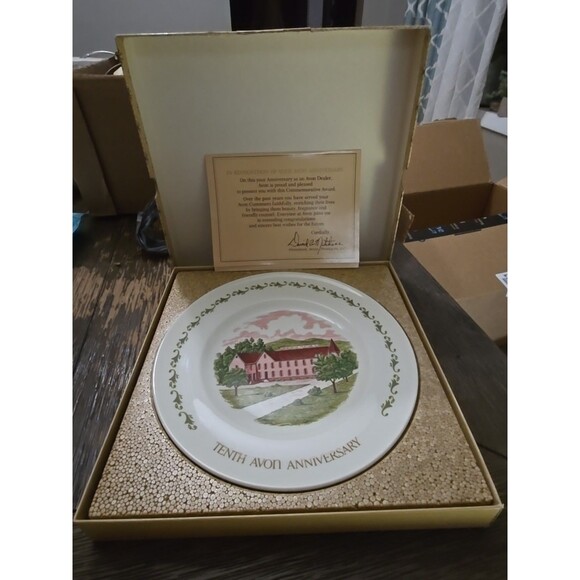 VTG Avon 10th Anniversary Collectible Plate Enoch Wedgewood - Picture 4 of 6
